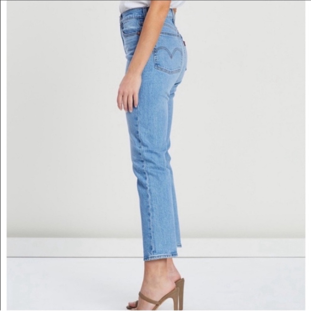 Levi’s wedgie straight jeans